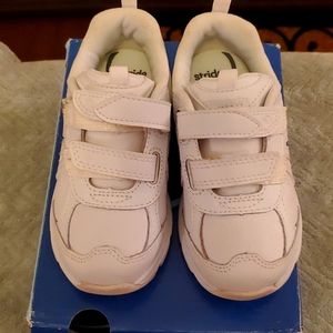 🔖💥SALE💥 - NWT Stride Rite Cooper 2.0 - Sz 9.5 Wide